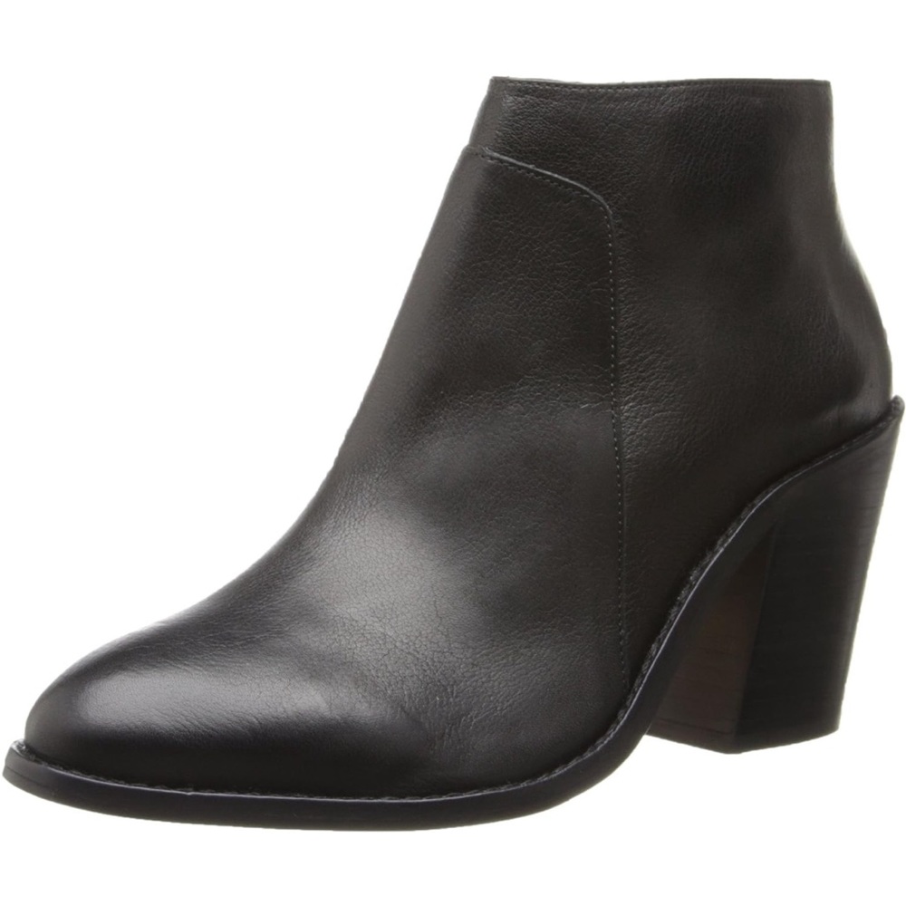 Loeffler Randall Ella bootie